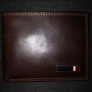 Tommy Hilfiger wallet